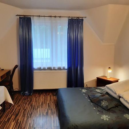 Fantazja - Restauracja I Noclegi Radom Extérieur photo