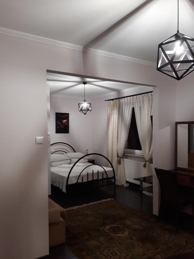 Fantazja - Restauracja I Noclegi Radom Extérieur photo