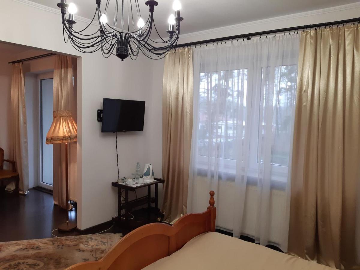 Fantazja - Restauracja I Noclegi Radom Extérieur photo